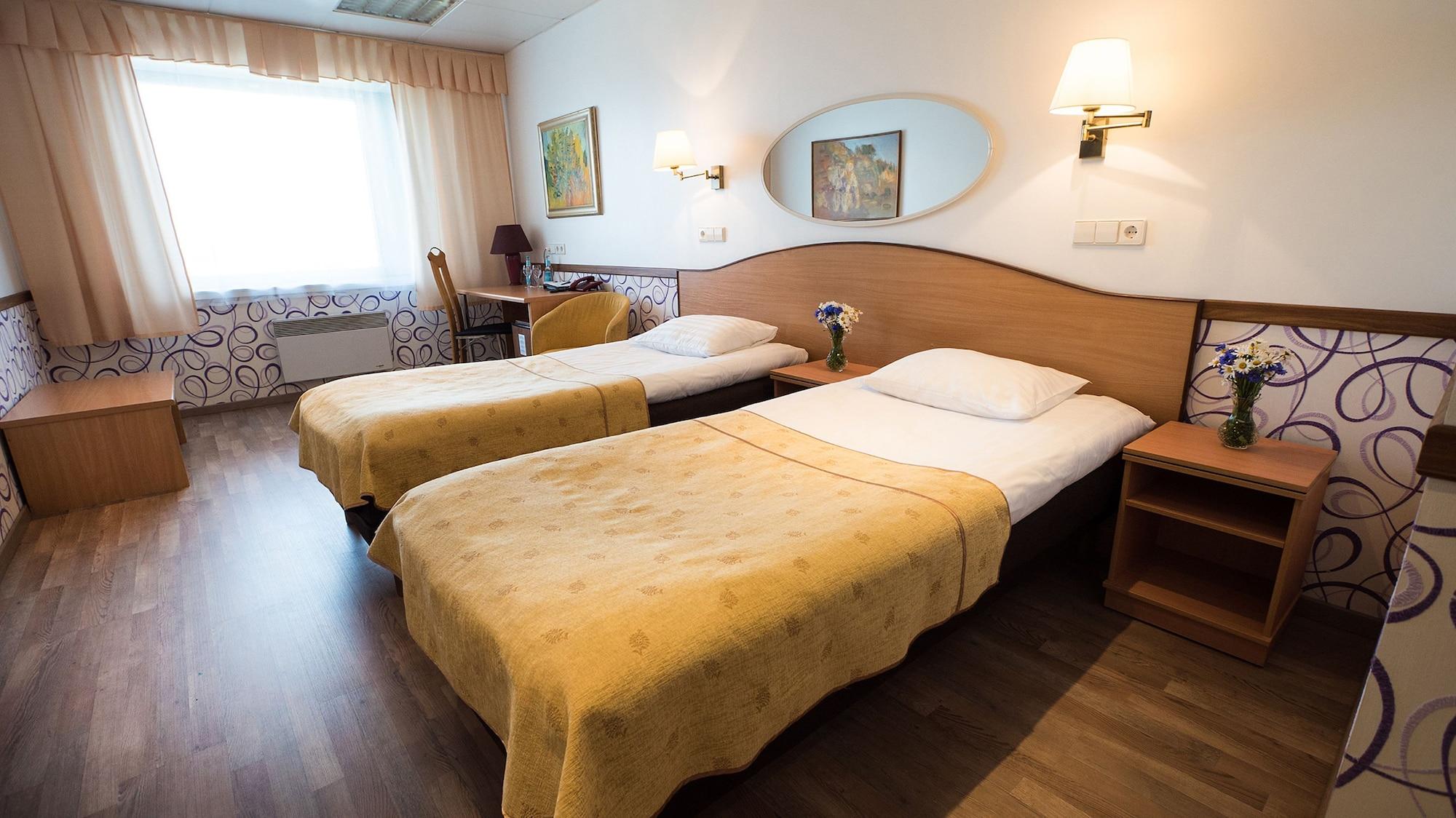 เฮสเตีย โฮเทล ซูซี Hotel ทาลลินน์ ภายนอก รูปภาพ