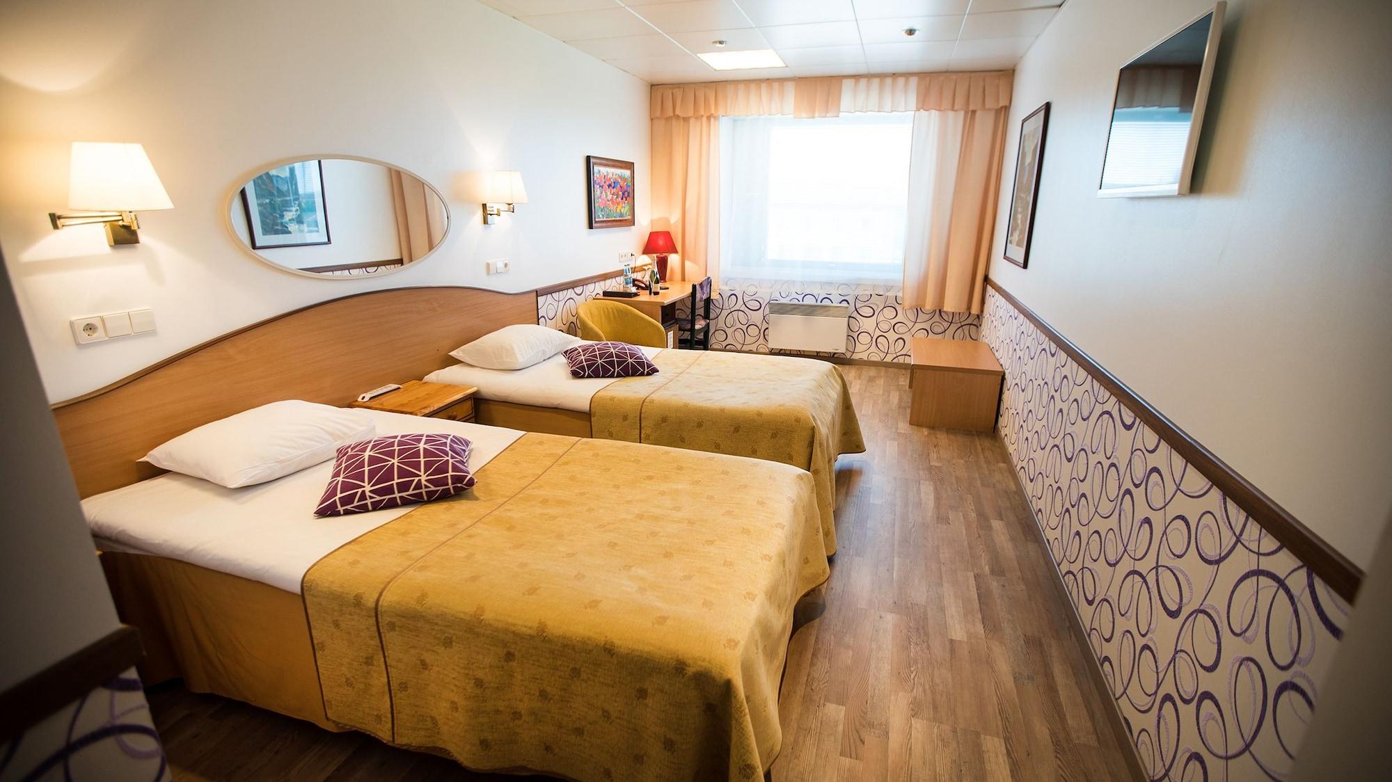 เฮสเตีย โฮเทล ซูซี Hotel ทาลลินน์ ภายนอก รูปภาพ