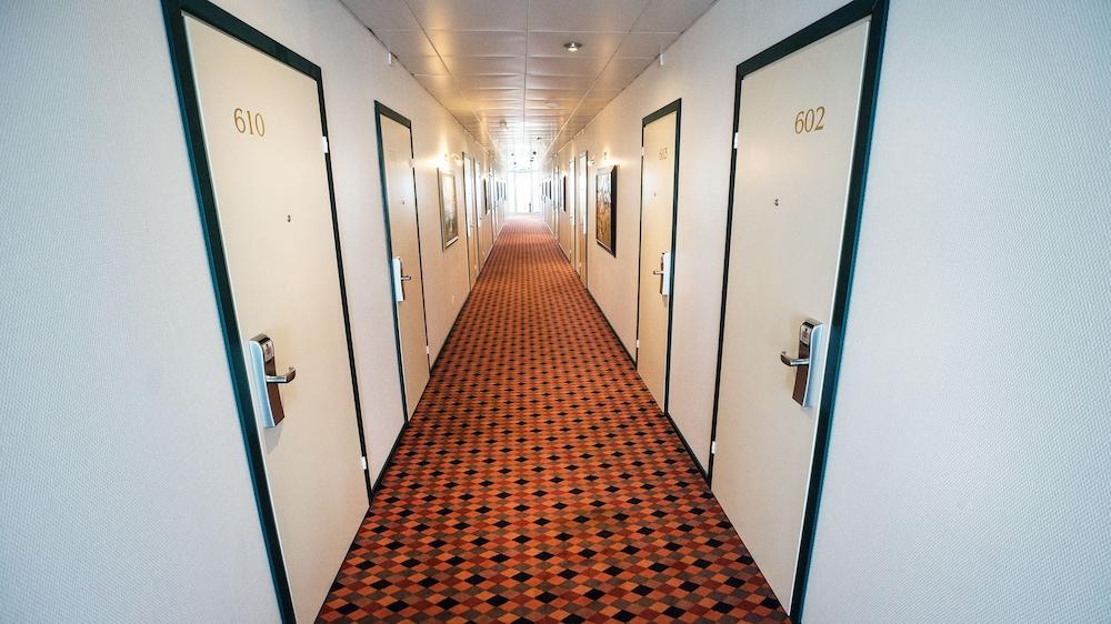 เฮสเตีย โฮเทล ซูซี Hotel ทาลลินน์ ภายนอก รูปภาพ